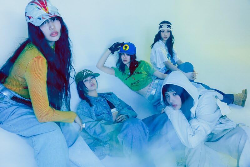 NewJeans Supernatural NJ X MURAKAMI Japan Double Single Album with Tracking Sealed New Jeans (Weverse Albums A Version)