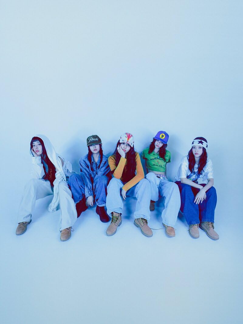 NewJeans Supernatural NJ X MURAKAMI Japan Double Single Album with Tracking Sealed New Jeans (Weverse Albums A Version)
