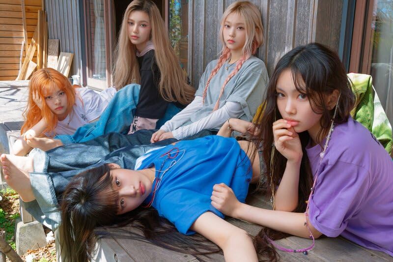 NewJeans Supernatural NJ X MURAKAMI Japan Double Single Album with Tracking Sealed New Jeans (Weverse Albums A Version)