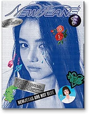 DREAMUS Jeans Jeans 1st EP Album Bluebook Version CD+Mini Poster On Pack+Log Book+Pin-up Book+Phoning Manual Book+ID Card+Sticker Pack+Photocard+Tracking Sealed (DANIELLE Version)