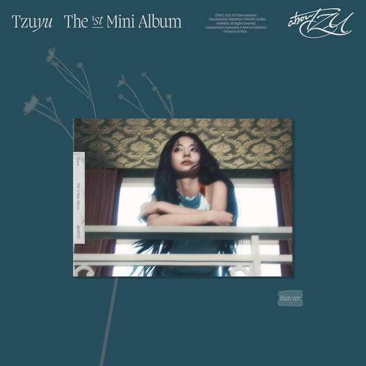 abouTZU - Tzuyu (Twice) 1st Mini Album 'Run' version