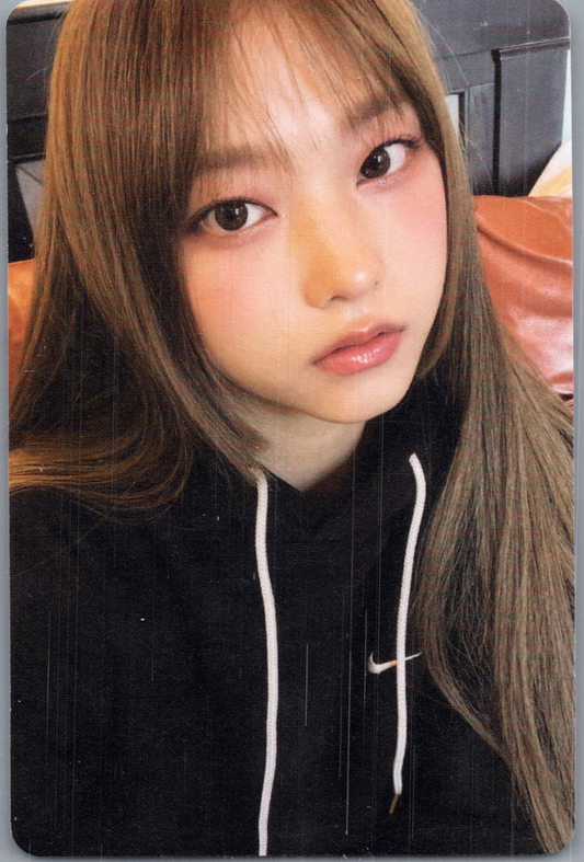 Official Haerin NewJeans 'Bluebook' Debut Album Photocard