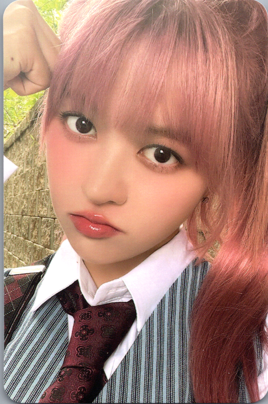 Official Lily NMIXX Break Album Photocard